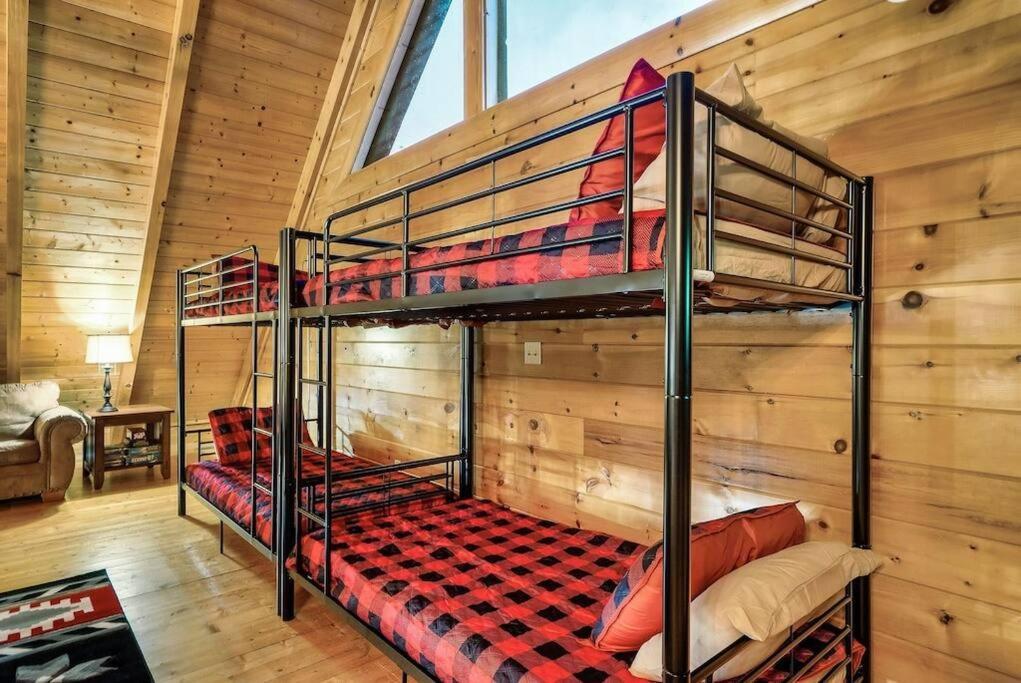 Cabin-N-Smokys! Indoor Resort Pool Views Hot Tub Game Room Sevierville Exterior photo